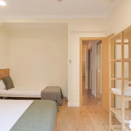 Apartment Cool&colorful Centric