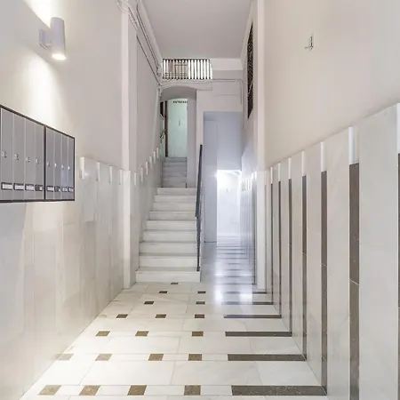 Cool&colorful Centric Apartment Barcelona