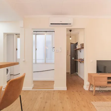 Cool&colorful Centric Apartment *